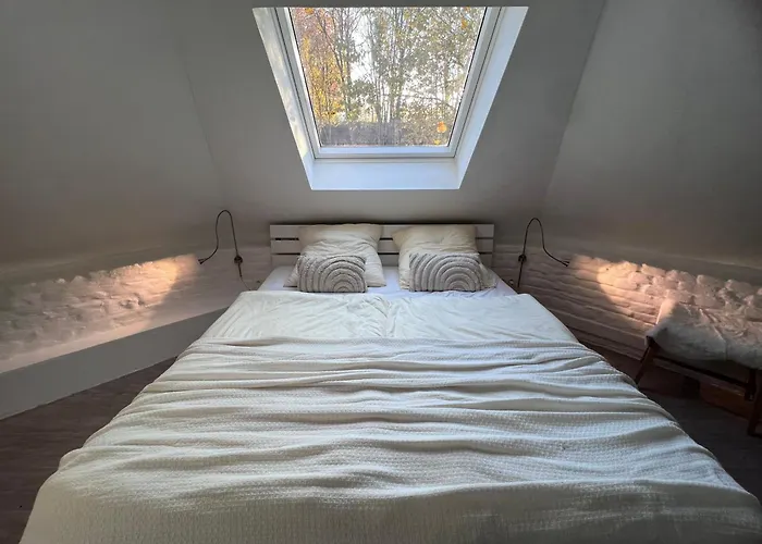 Holiday home Petit Chateau